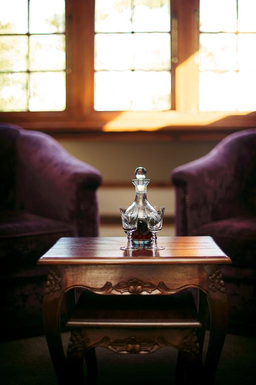 Roosenwijn Guesthouse Стелленбос Экстерьер фото
