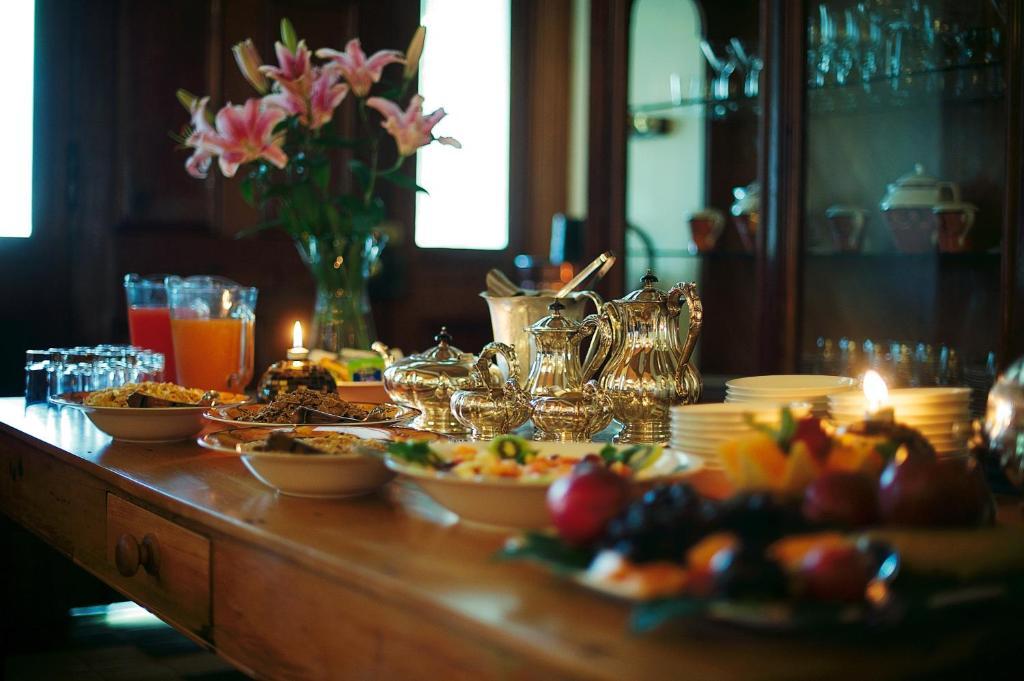 Roosenwijn Guesthouse Стелленбос Экстерьер фото