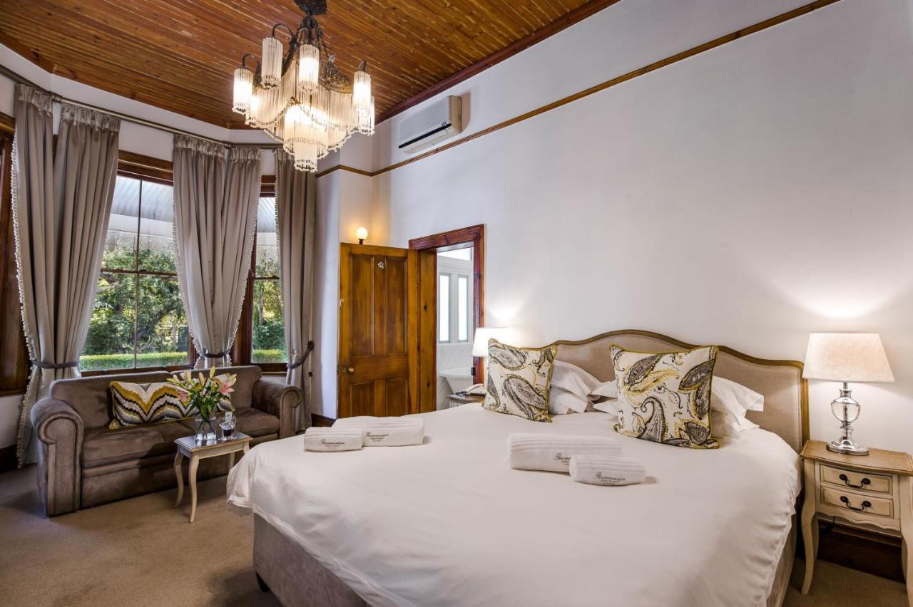 Roosenwijn Guesthouse Стелленбос Экстерьер фото